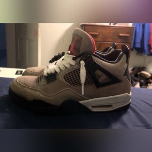 Jordan 4 taupe haze